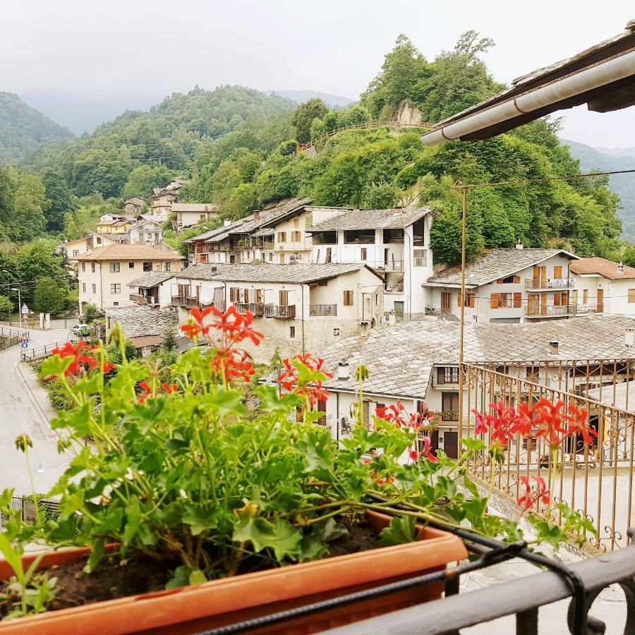 La Ca' d' Rina Casa Vacanze Melle Exterior foto